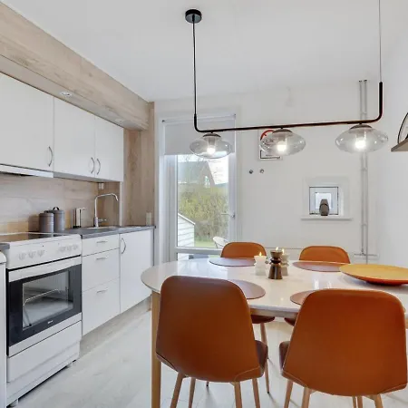 Albret Apartment *